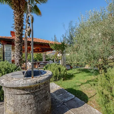 Gulic Apartment Porec