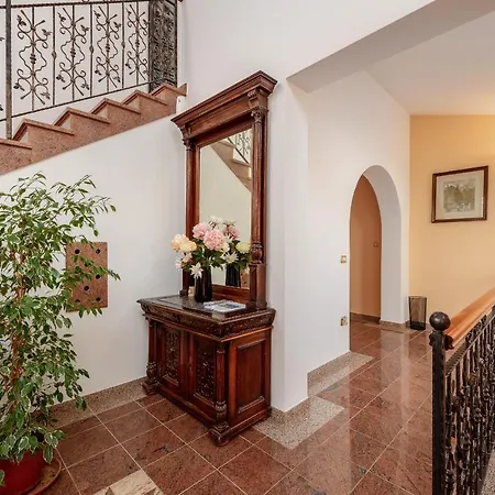 Gulic Apartment