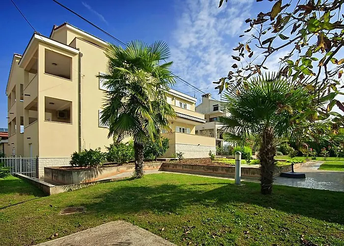 アパート Gulic *